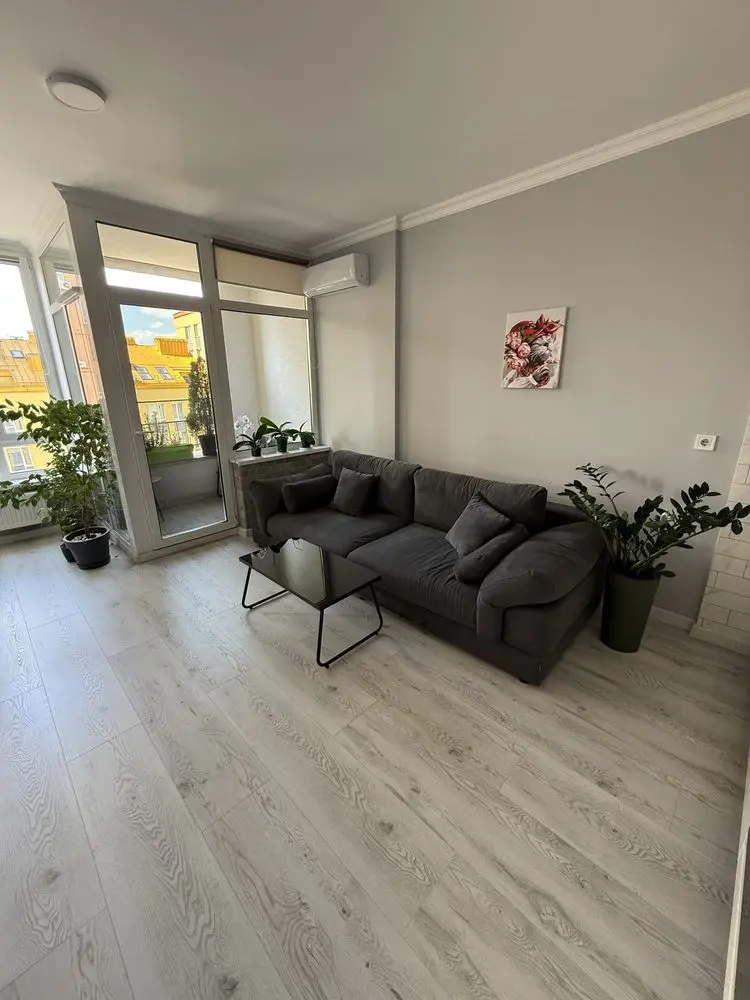 Object photo 11