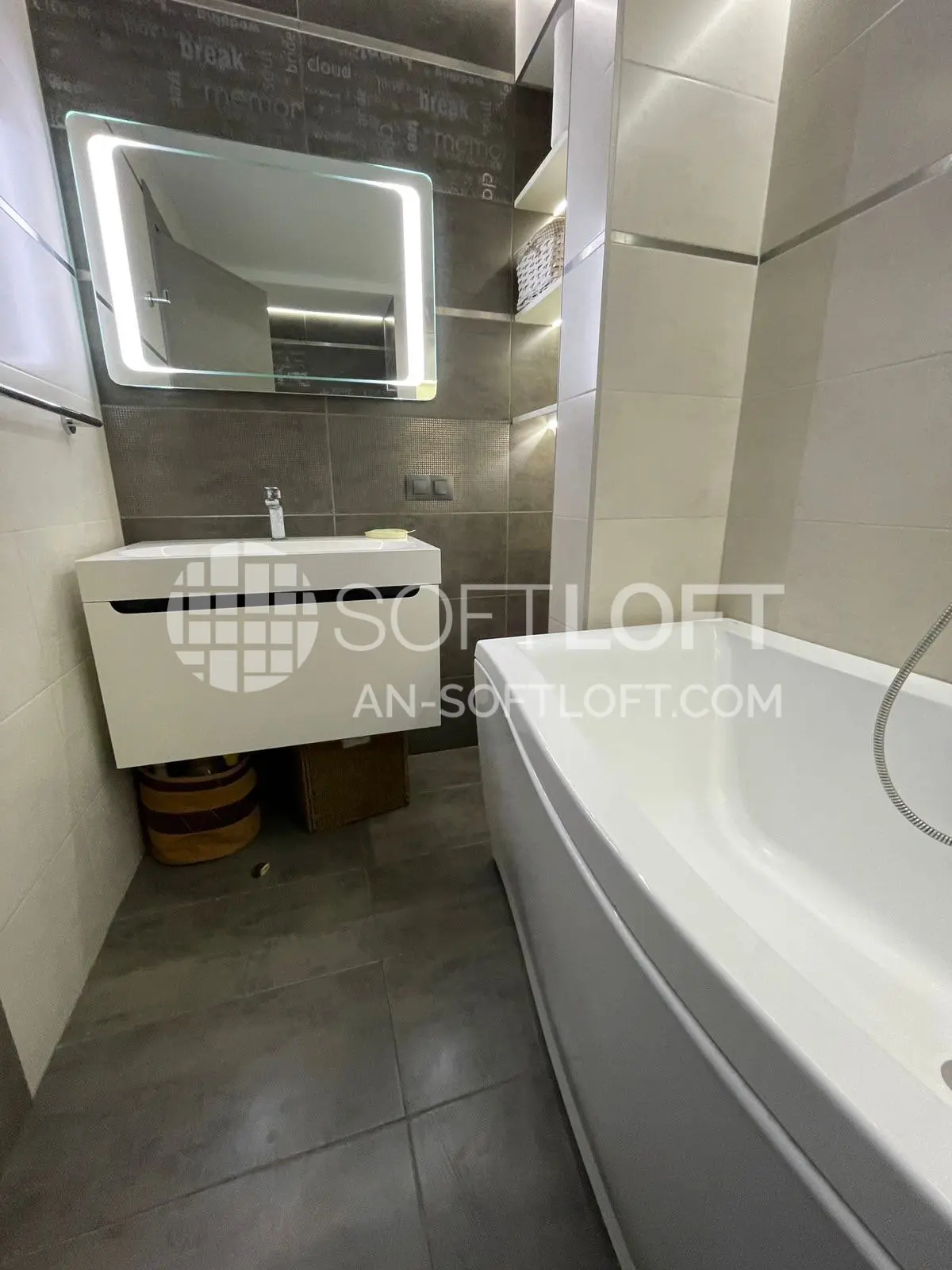 Object photo 9