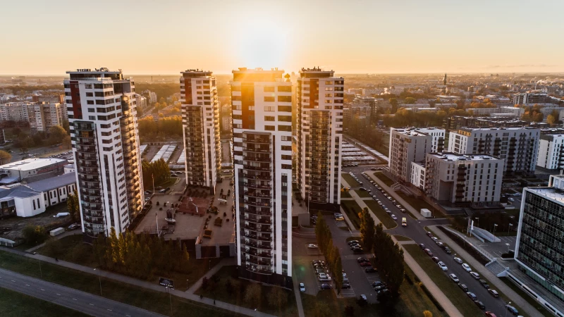 Где возобновили продажи и как изменилась цена м²: статистика в Украине