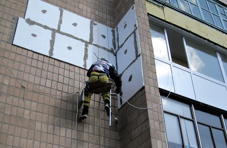 Как утеплить фасад дома: материалы, технологии